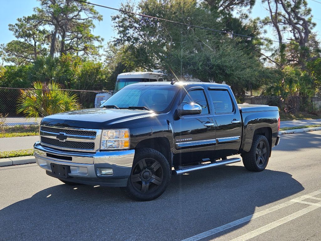 2013 Chevrolet Silverado LT's photo