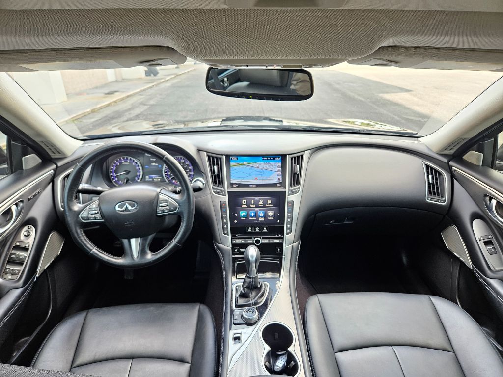 2017 INFINITI Q50 Premium - Photo 8