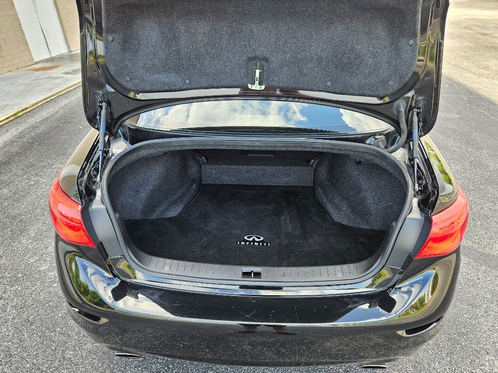 2017 INFINITI Q50 Premium - Photo 15