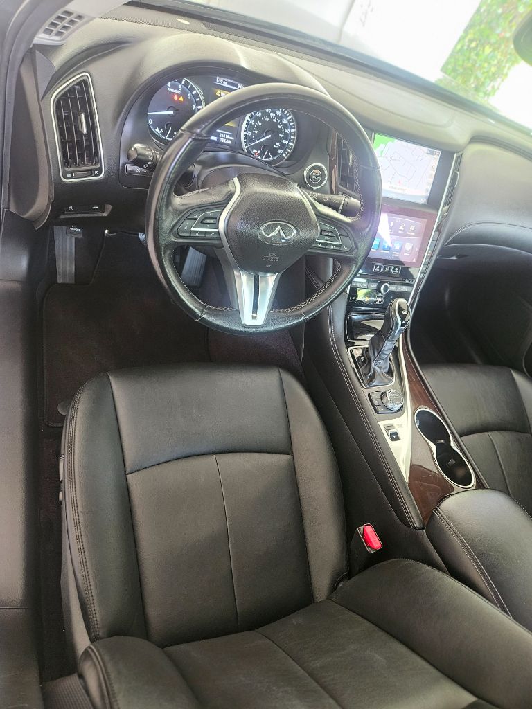 2018 INFINITI Q50 LUXE - Photo 12